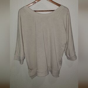 The Sweatshirt Project | Pullover Cross Back 3/4 Sleeve Lightweight Sweatshirt